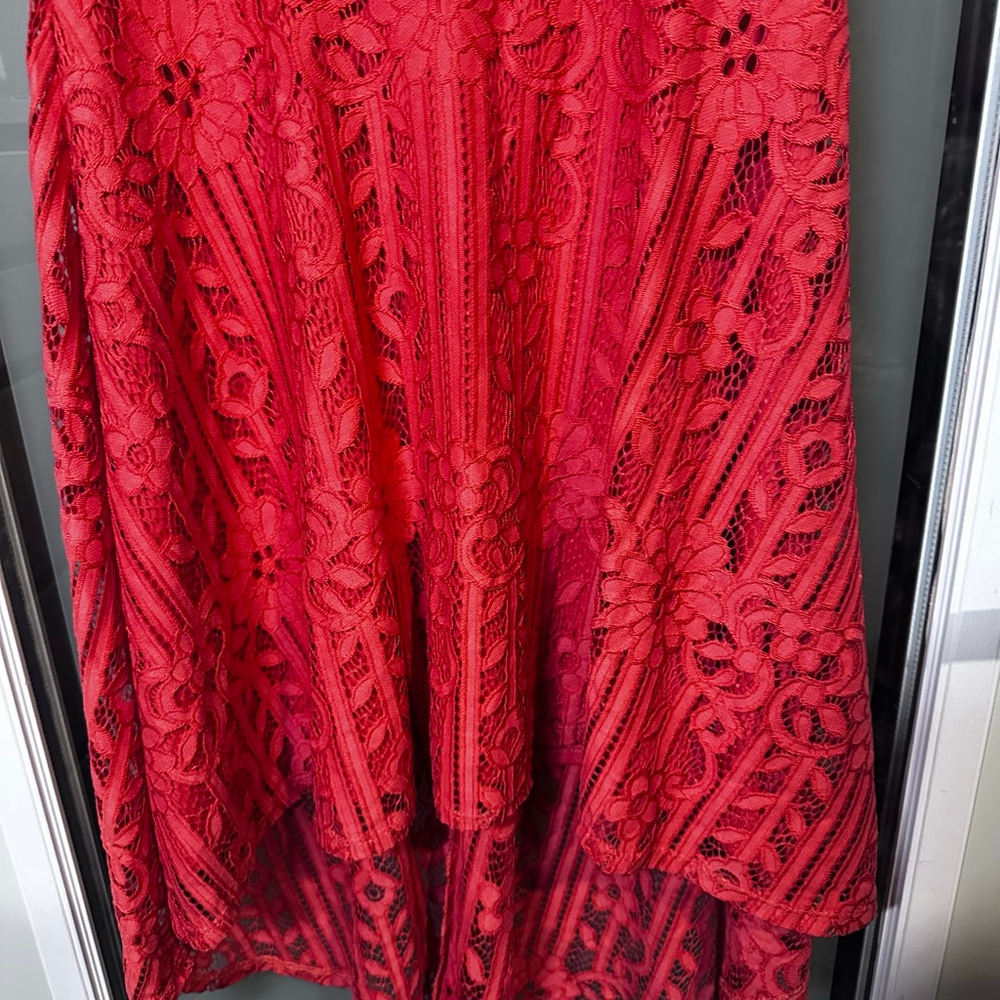 CITY STUDIO Size 5 Coral Pink Lace High/Low Dress - Picture 4 of 9